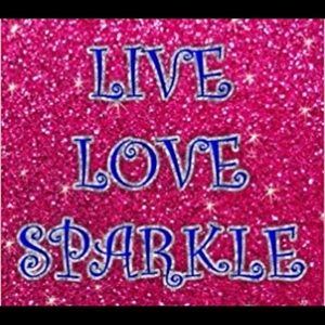 Catch Your Eye 💫 Bling,  Sparkle, Rhinestones 💫